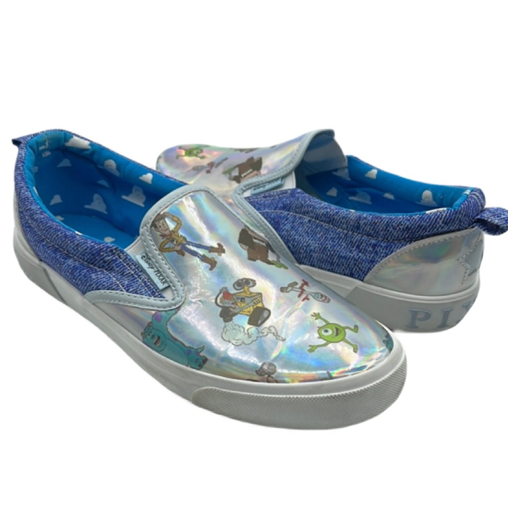 Disney Sz 8 Plixar Playful Blue Silver Slip-On Sneakers‎
